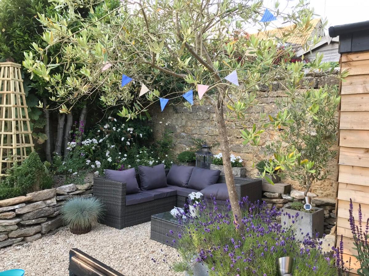 The Bridge House Bed and Breakfast Bridport Eksteriør billede